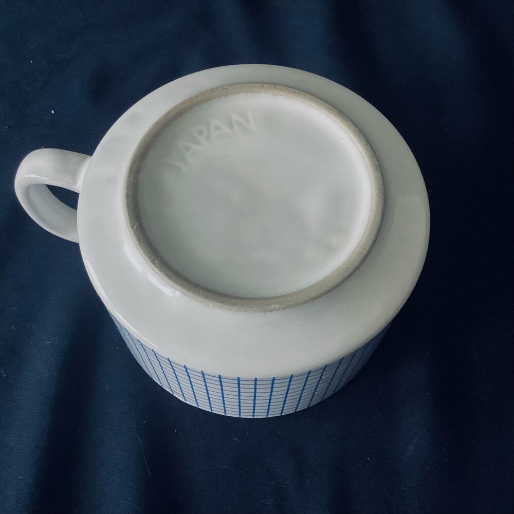 Large Blue Graph Mug - Picture 3 of 4